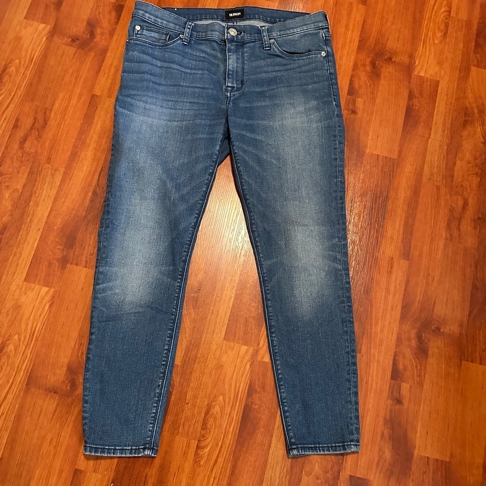 Hudson Crop Krista Super Skinny Jeans size 31